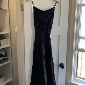 Black Toit Volant dress